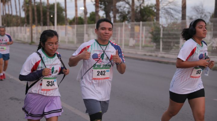 A toda velocidad: más de 500 corredores participan en 'La Carrera de las Fronteras'