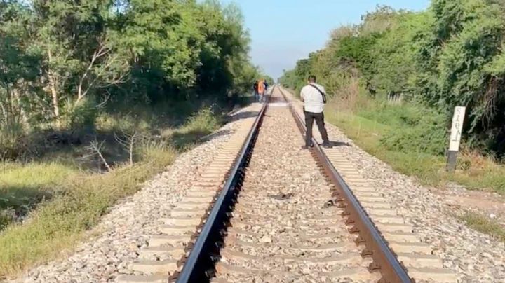 Le gana el sueño y se duerme en las vías; el tren le pasa encima y lo destroza