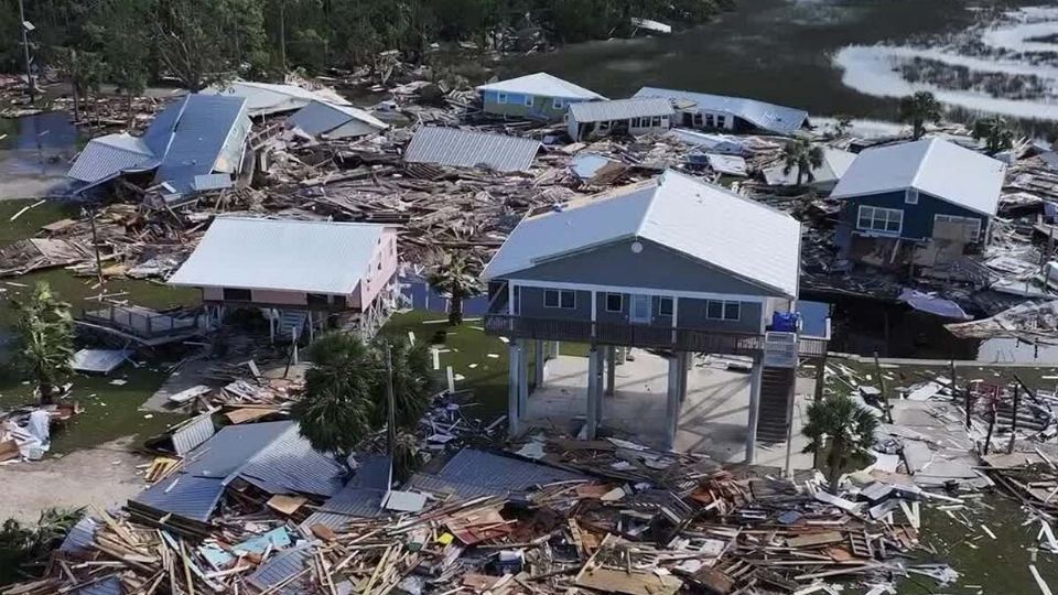 Huracán deja muerte y destrucción