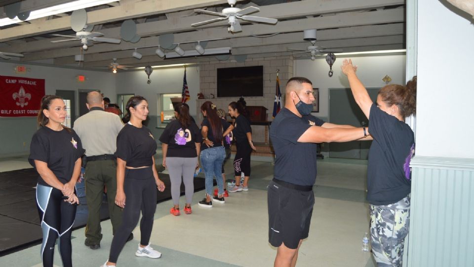 Las mujeres podrán tomar clases de autodefensa.