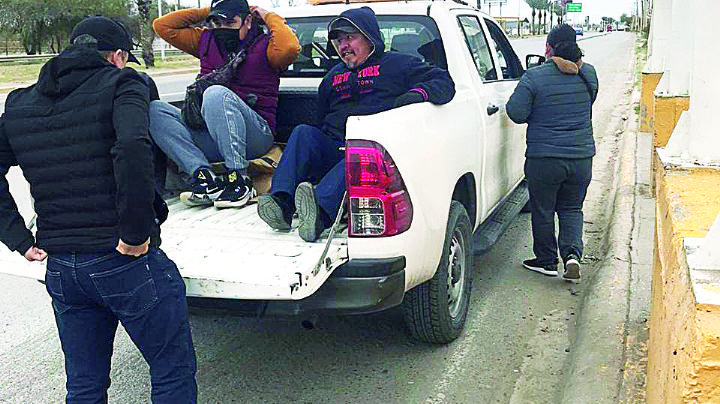 Apoya transporte a la ciudadanía con traslados gratuitos en sus unidades