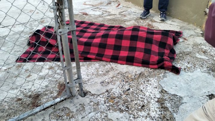 Hallan sin vida a hombre de 72 años en la colonia Hidalgo; causas bajo investigación