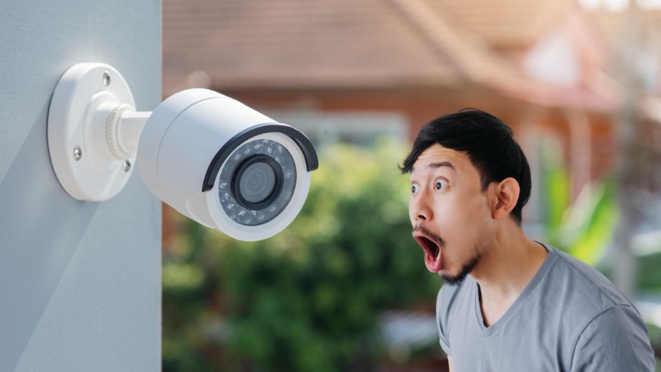 ¿Es ilegal tenerlas al exterior del domicilio?