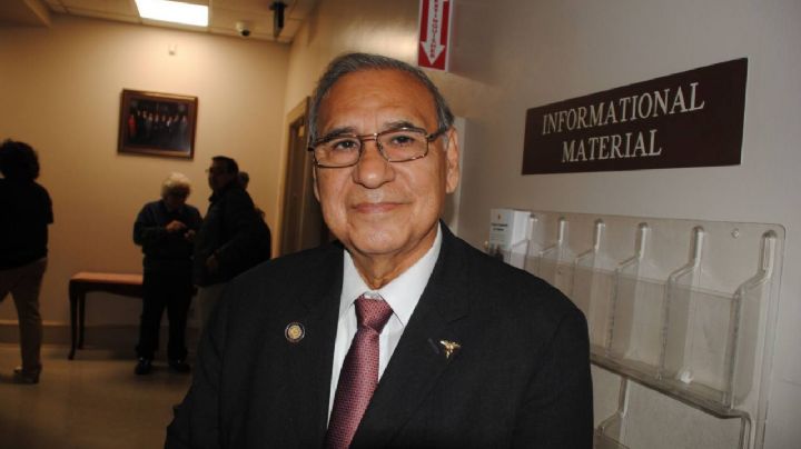 Propone alcalde de Laredo aumentar tarifa para camiones que crucen a México