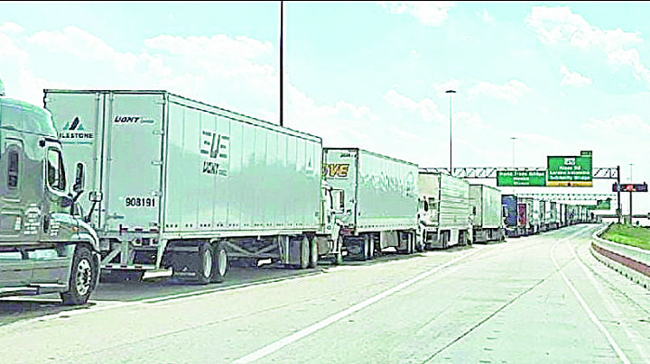 Frena cruces falla en Aduana de Nuevo Laredo