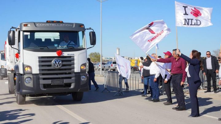 Dan banderazo a nuevos camiones de recolección de basura en Nuevo Laredo