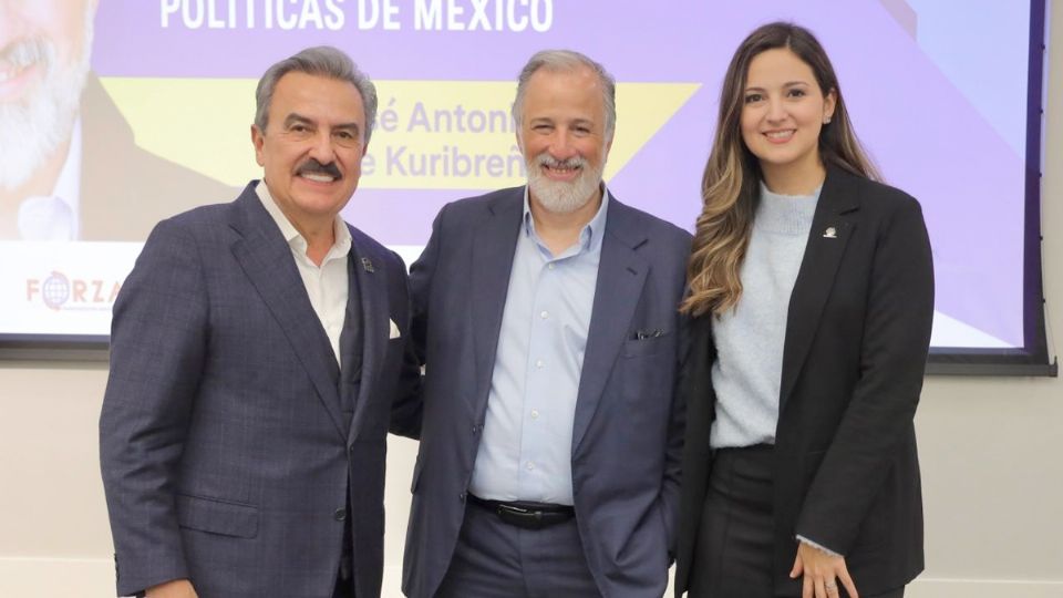 José Antonio Meade en Laredo, Texas.