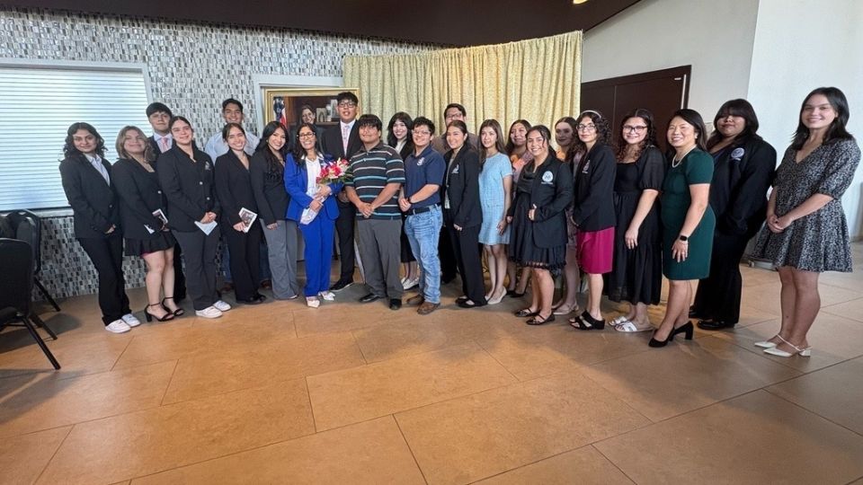 En las escuelas del distrito escolar de LISD se suspenderán las clases el lunes 13