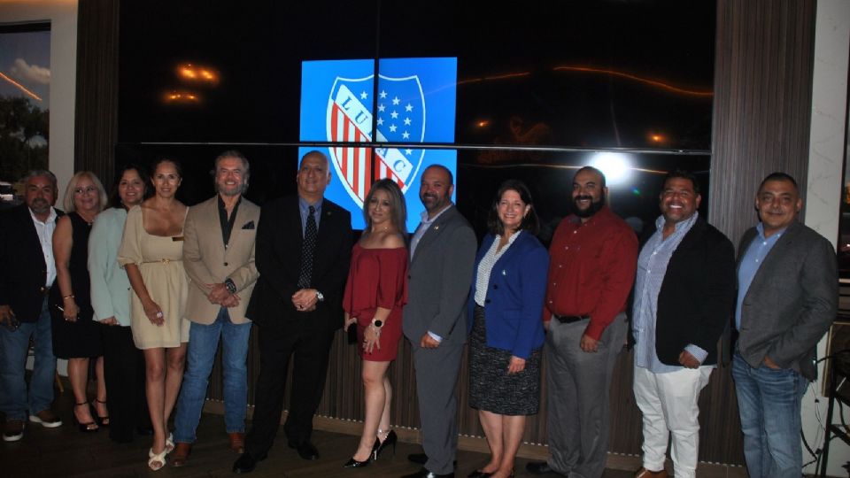 Líderes locales reciben reconocimiento en Tejano Achievers 2025