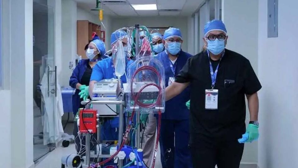 El traspaso será paulatino de un hospital a otro