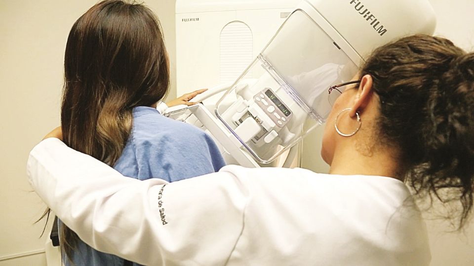 Aún se detectan muchos casos en etapas avanzadas debido a que por diversas causas muchas mujeres
no acuden a revisión.