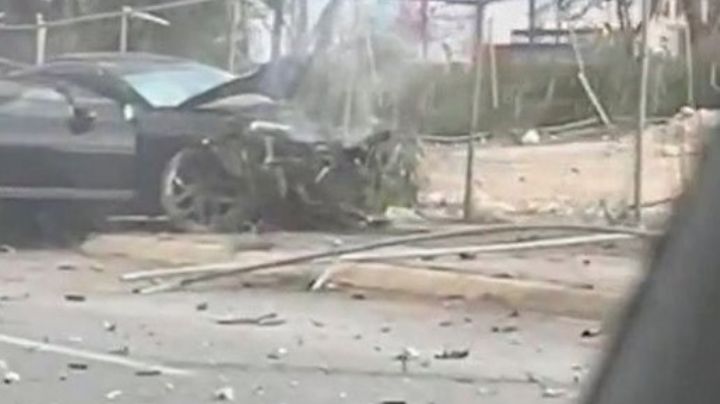 Arrancones dejan caos; auto se estrella, derriba tres postes y provoca apagón masivo de la CFE | VIDEO