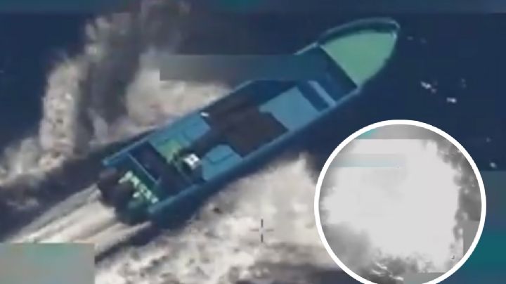 MOMENTO EXACTO en que EU destruye 'narcolancha' en aguas del Pacífico