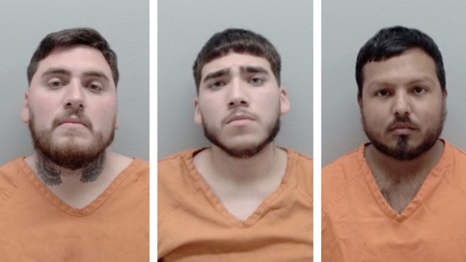 Detenidos por disparar sus armas