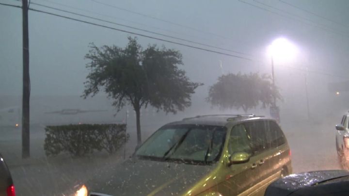 Alertan en Laredo por días de lluvia; piden evitar zonas inundadas, ¿cuándo llovería?