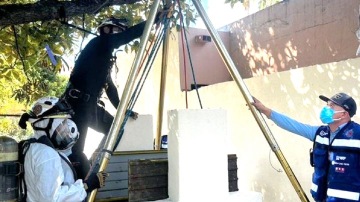 Encuentran cadáver putrefacto en el fondo de una noria; olores fétidos alarmaron a vecinos