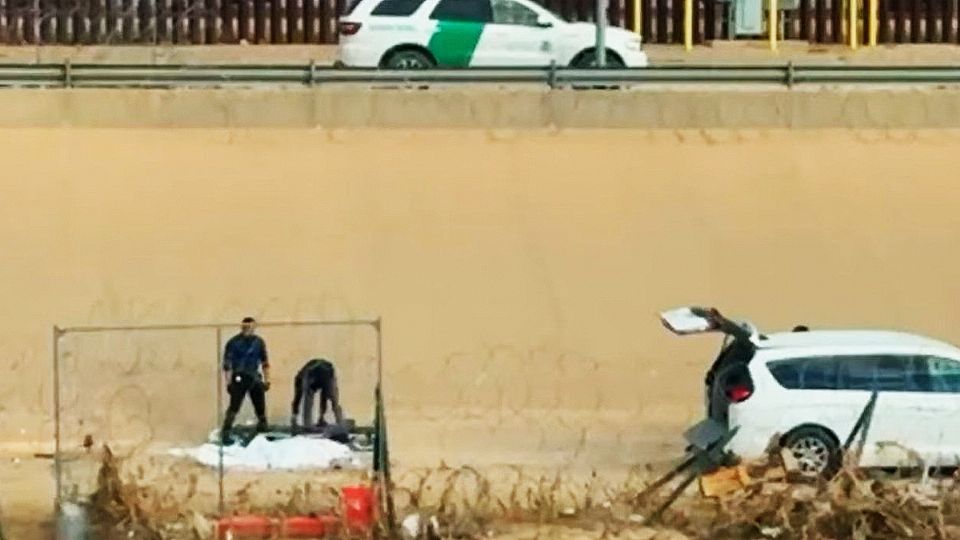 Un migrante falleció en un desagüe en El Paso, Texas.