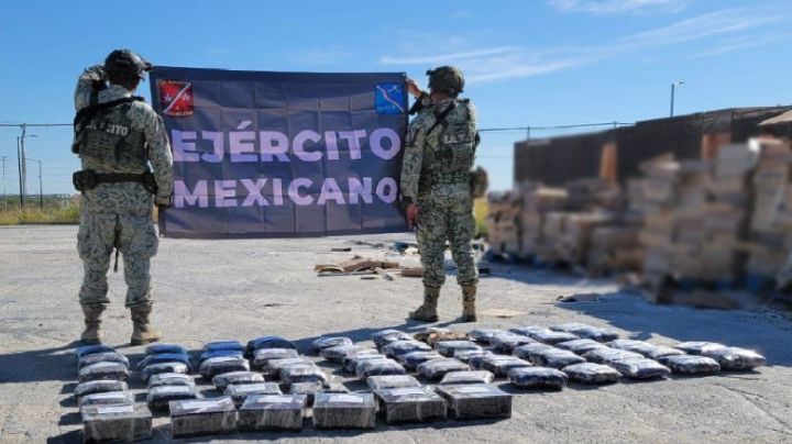 Elementos del Ejército Mexicano aseguran 128 kilos de metanfetamina y un tractocamión