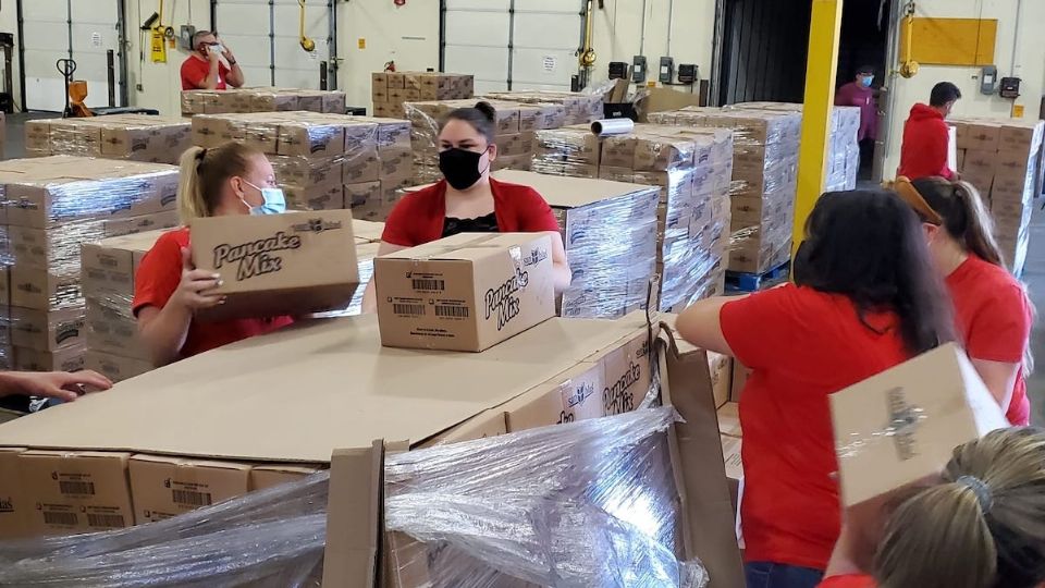 Durante 43 días la Red de Bancos de Comida de Texas apoyó a las familias laredenses