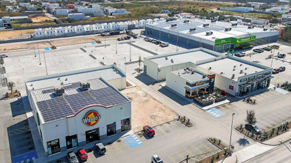 Hay más tiendas de varios giros y más plazas comerciales