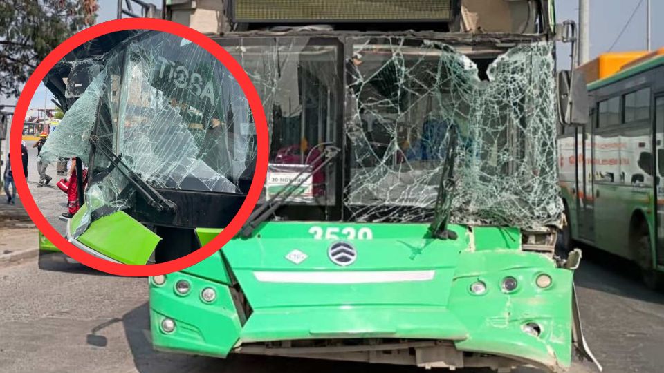 Choque de autobús contra tráiler en carretera a Colombia deja 16 lesionados en Escobedo