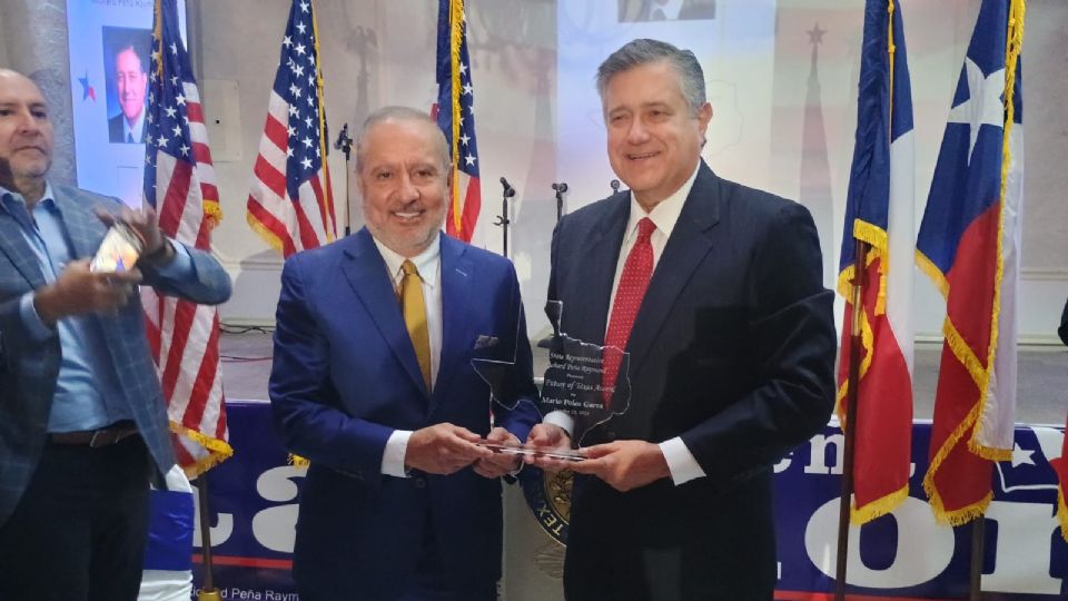 El Diputado Peña Raymond destacó la labor de los dos empresarios reconocidos, subrayando su compromiso con las causas sociales