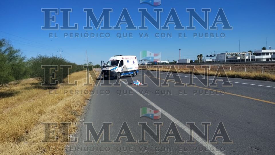 El hombre descendió de la camioneta en la que viajaba cerca del acotamiento