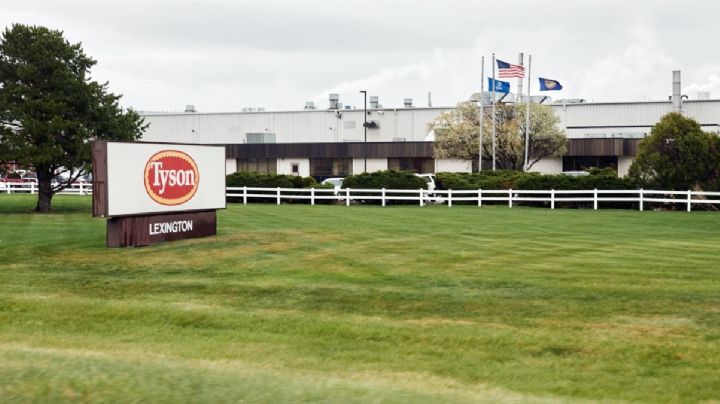 Anuncia Tyson Foods el cierre de una de sus plantas procesadoras de carne más grandes de EU