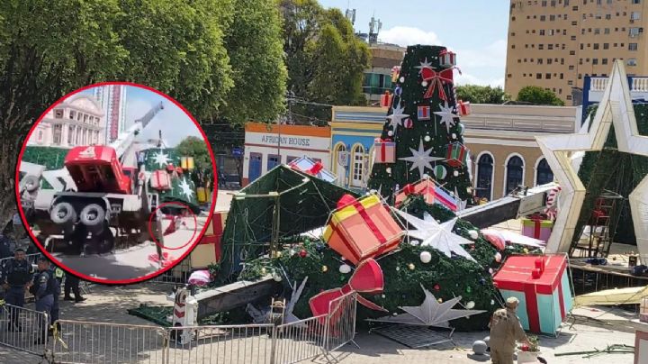 Empleado muere aplastado por árbol navideño gigante; 'Santa Claus' saltó para salvar su vida | VIDEO
