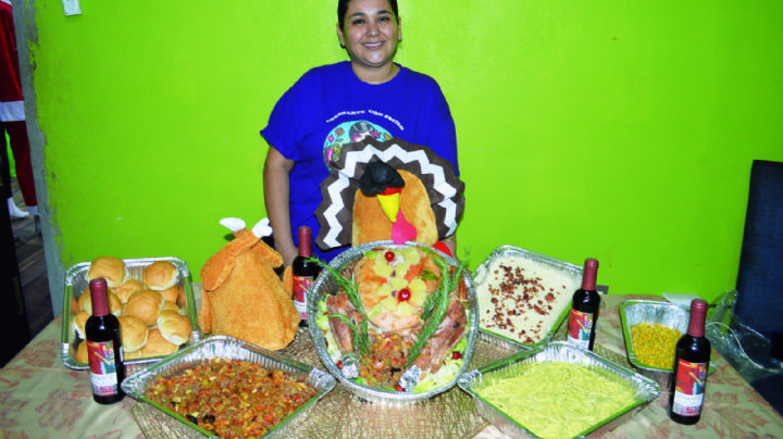 Thanksgiving: tiempo de gratitud; Ana de Solís emprende y deleita paladares
