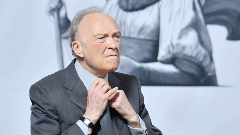 Presenta su renuncia Alejandro Gertz Manero/