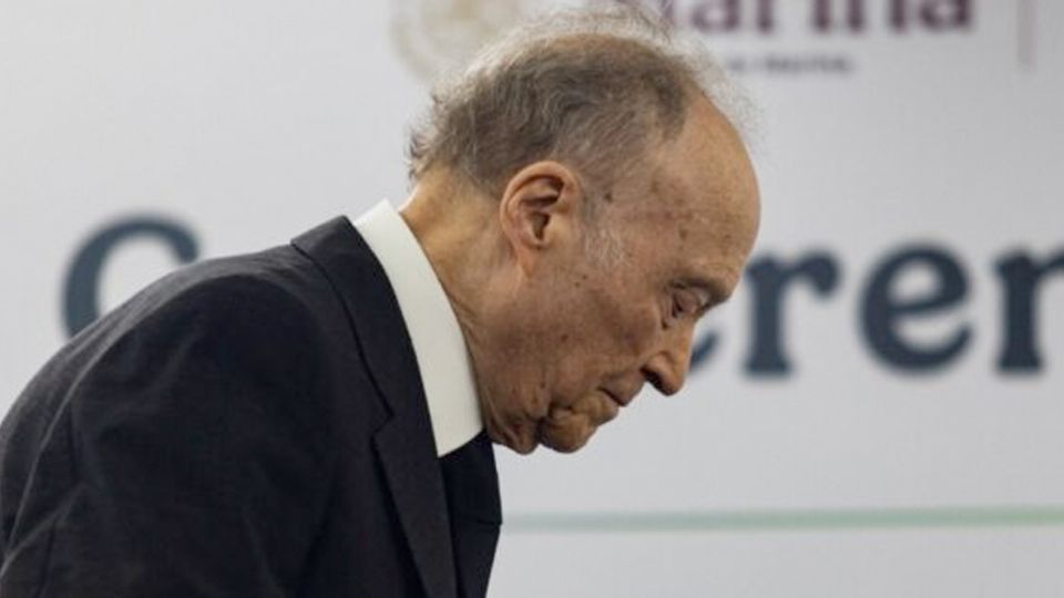 Gertz Manero presentó su renuncia.