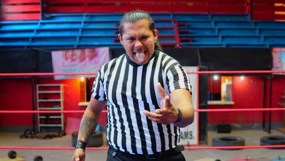 'El Greñas': de fan a ídolo del ring en Nuevo Laredo; el referee más odiado y amado de la región | VIDEO