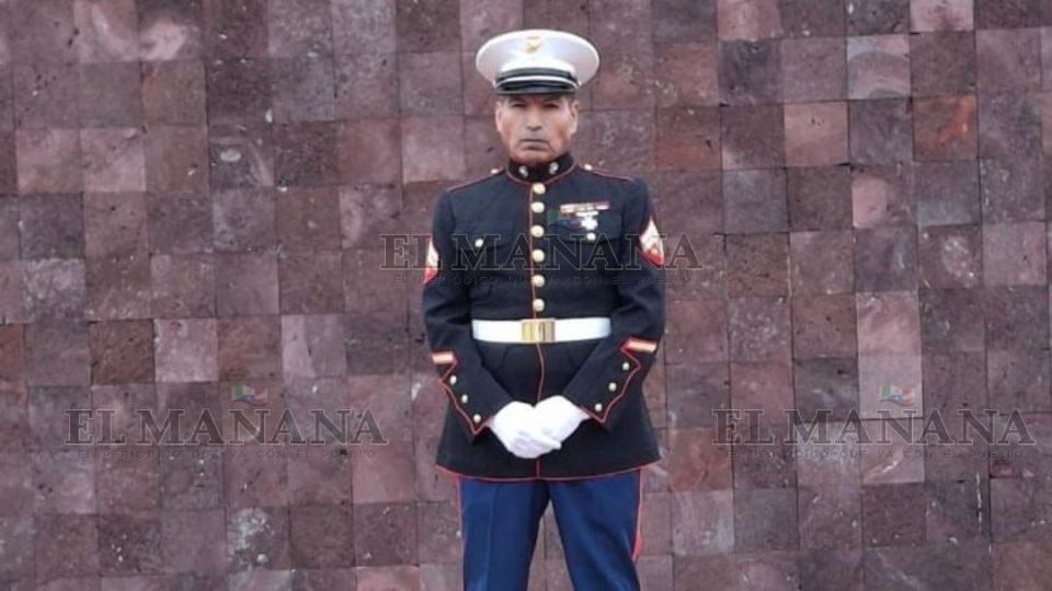 El 'Soldado Enamorado' sigue esperando a Cecilia.