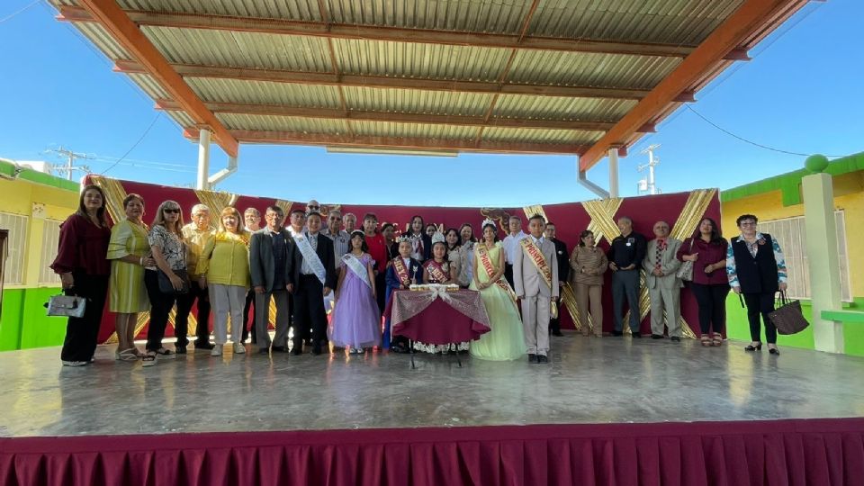 Festejan 50 aniversario