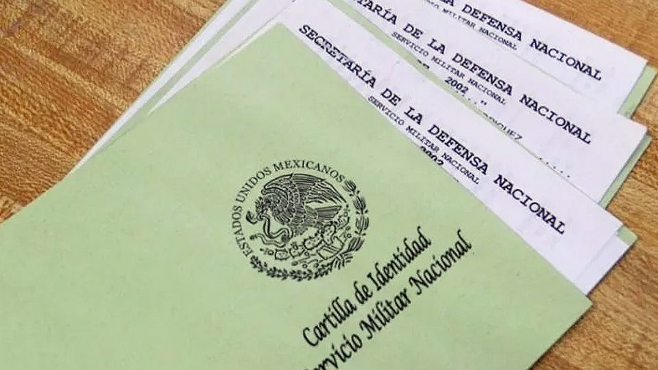 Los usos de la cartilla militar.