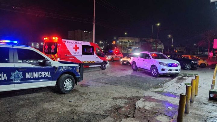 Atropella a trabajadora de bar y escapa; se fue sin pagar su cuenta en el bar