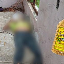 Macabro hallazgo: hallan hombre en Nuevo Laredo sin vida rodeado de botellas de 'Tonayán'