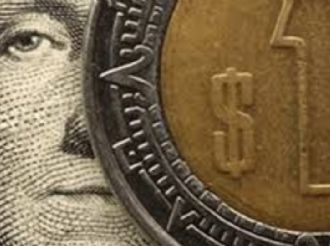 Peso estuvo a nada de romper el piso de los 18 por dólar: tipo de cambio HOY 12 de diciembre