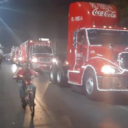 Desfile Navideño 2025 ilumina Nuevo Laredo; así se vive el mágico recorrido por el Centro y Parque Viveros | VIDEO