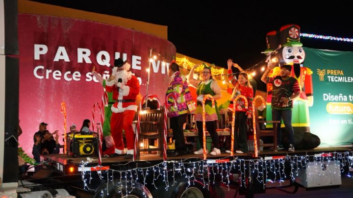 Nuevo Laredo vibra con la magia del Desfile Navideño 2025; familias salen a las calles a vivirlo