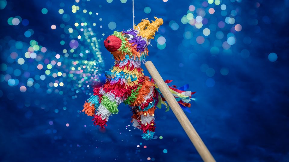 Invitan a taller de piñatas