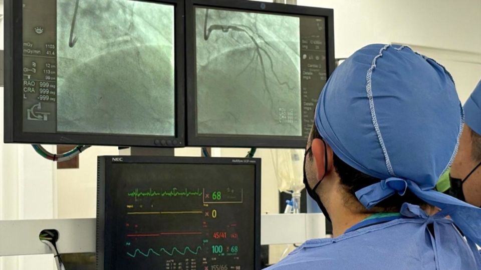 Roberto García es cardiólogo intervencionista.