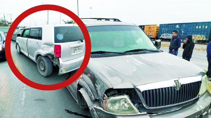 Abuelito cambia de carril sin fijarse y provoca carambola en la colonia Nueva Era; quedó endeudado