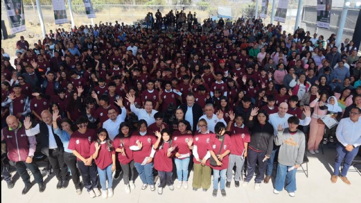Claudia Sheinbaum supervisa avance de la construcción de Bachillerato en El Marqués