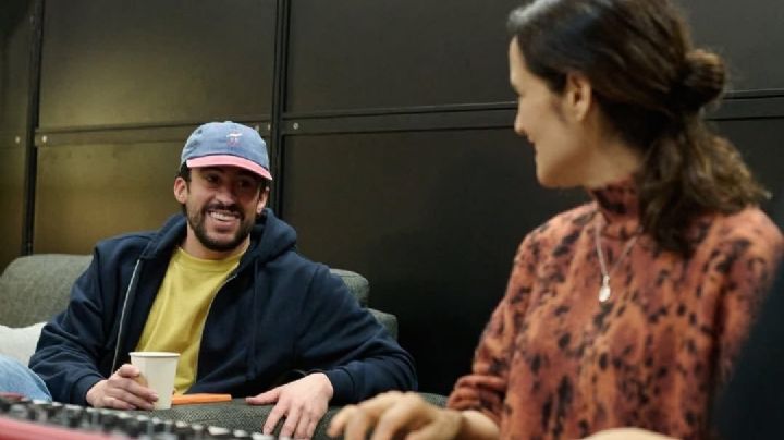 MOMENTO EXACTO en que Julieta Venegas aparece en el escenario de Bad Bunny