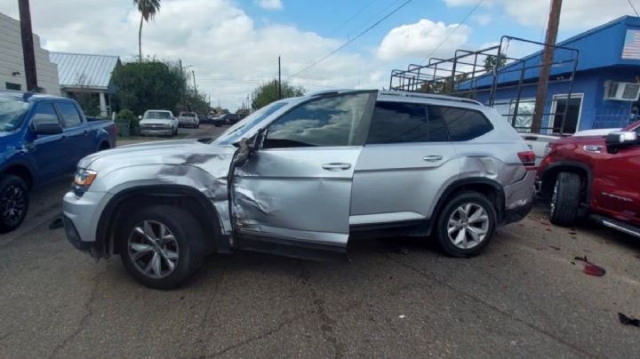 DPS arresta a 'coyote' e indocumentados que chocaron contra auto en persecución; dejaron cuatro heridos