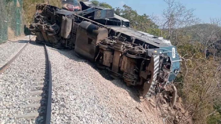 Descarrila Tren Interoceánico en Oaxaca; van 13 muertos y 98 lesionados