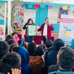 Promueven el hábito de la lectura en escuelas de Nuevo Laredo con el programa 'Biblioteca Itinerante'