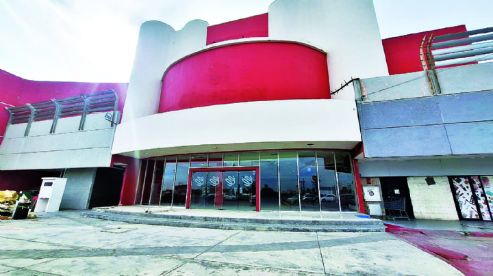 Tiendas chinas en Nuevo Laredo están ganando terreno; se está construyendo una más